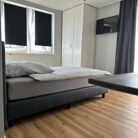 2 アパート レバークーゼン